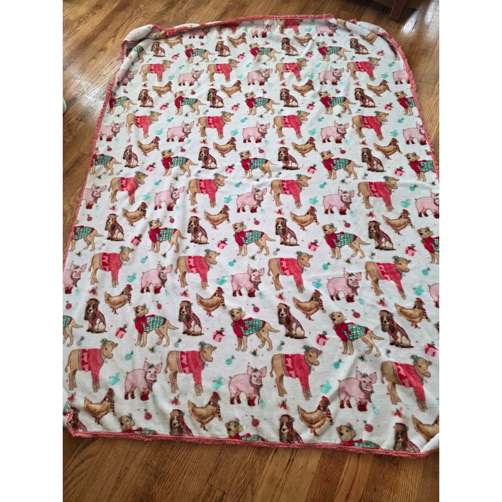 Holiday Farm Animal Fleece Throw Blanket Pink Crochet Trim Pigs Cows Dogs 50x70